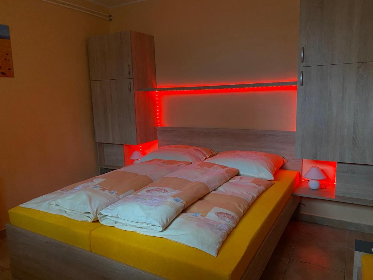 Privat No 13 Lägenhet Liptovský Mikuláš Exteriör bild